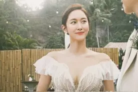 全慧彬婚纱画报气质绝了 曾出演魔女幼熙 老公是韩国名医才貌双全图片
