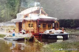 浮在海上的“房屋”：一夫妻用28年时间，打造远离都市烦嚣的家图片