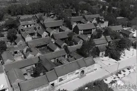 明天，我在小店河村口等你图片