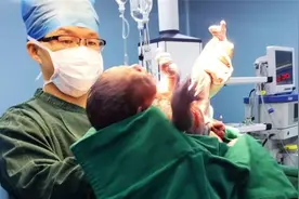 为啥妇产科“男接生婆”越来越多？这3种优势，女医生还真比不了图片
