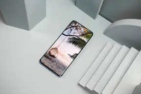 2021年屏幕素质最好的几款手机 看重屏幕的你可不能错过图片