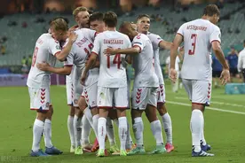 欧洲杯-丹麦2-1淘汰捷克进四强 希克打进第5球追平C罗图片