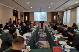 巴彦淖尔拟建第一条地方高速，全长228公里图片