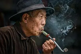 俗语“龟背蛇腰不可交，瞟眼看人不用刀”，何意？老祖宗教你识人图片