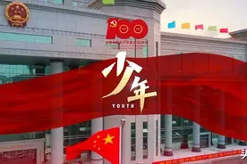 青年唱响青春之《少年》图片