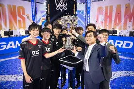 又看了一遍决赛第五局，汉子哥背锅了，其实罪犯是Showmaker图片