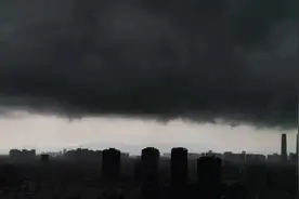 =͟͟͞͞大雨=͟͟͞͞哗=͟͟͞͞啦=͟͟͞͞啦=͟͟͞͞ 昆明人滴~“下班卡”图片