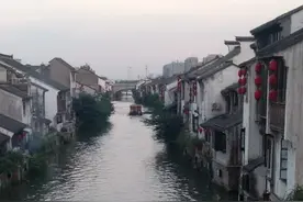 看别人脸色图片