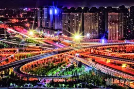 西安最靓街区| 沣东三桥新街：架起丝绸之路起点的花海长廊图片