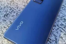 看过vivo这部最新手机，还敢说它是“厂妹机”吗？图片