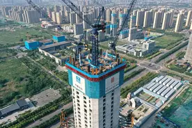 中国西北第一高楼已建至181米高，总投资约100亿，预计2024年竣工图片