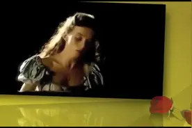 《深秋的玫瑰》醉人芳香图片