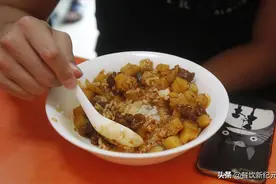 曾经风靡街边的盖浇饭，为何如今消亡了？老板叹惜：败给了料理包图片