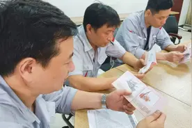 有才！东风员工100幅手绘画出党史百年！图片