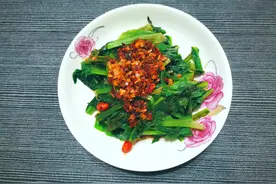 6月天热，就喜欢这道清脆“减肥生菜”，每天吃一盘，瘦出小蛮腰图片