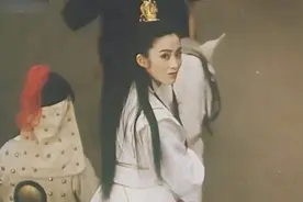 张敏的这版赵敏，史上最美毫不过分，真的是回眸一笑百媚生！视频封面