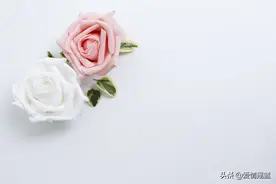 无论男女，人到中年还有“桃花运”，是劫不是缘图片