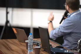 「职场思维」当你受困于短板时，我会劝你“等待弱点成为风格”图片