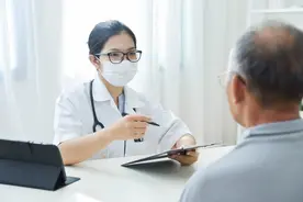 年过五十警惕前列腺癌，出现4种情况，希望你尽早检查图片
