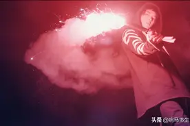 通过8首歌，深度解析华晨宇性格，除了孤独还有隐藏的倔强与洒脱图片