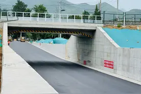拓宽的昌平秦上路，瞧瞧您能用上吗？图片