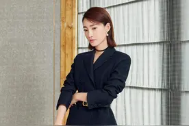 夏天纱裙应该怎么穿？甜酷女孩必看的纱裙穿搭指南来了图片