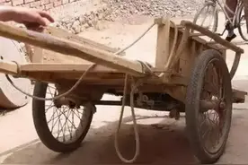 拉架子车的历史记忆图片