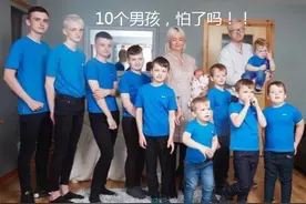 英国夫妻生了11个娃，终于迎来小公主，抱着女儿：以后不用生娃了图片