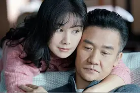 《突围》林满江老婆，被传是陈坤儿子生母，戏外嫁“星二代”老公图片