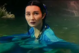 张曼玉的青蛇，有一股妖孽的风尘气图片