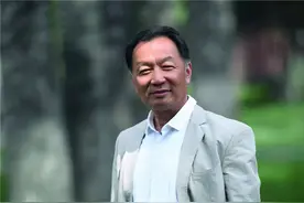 教授温铁军：亿万农民救了三次中国图片