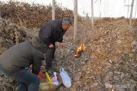 农村的丧葬习俗：下葬后要做七，一百天要叫饭，有钱人还要做道场图片