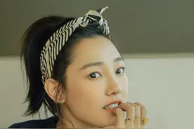 把baby泼成落汤鸡，被卓伟曝瓜后隐退，白百何凭啥炸回娱乐圈？图片