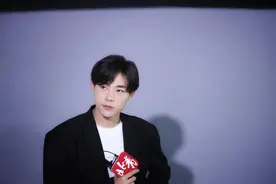 《觉醒年代》里出演陈乔年 马启越：我们都是“00后”图片