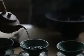 散文：人到中年，经历了沧桑，便会钟情于内心的安静图片