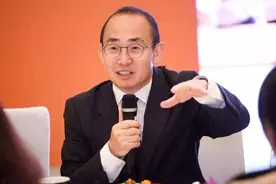除了段永平，这三位富豪也早已移居国外，但却仍然在国内“捞金”图片