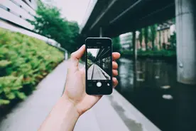 女生问你在干嘛，回答别太直男，她想听到这样的答案图片
