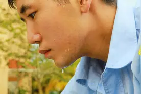 看，文昌航天人昂首走来图片