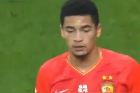 168斤苏格兰后卫亲承愿意归化：与蒋光太组国足最强壮中卫图片