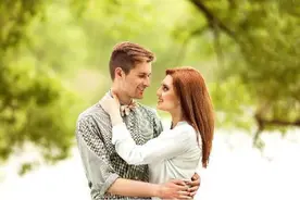 征服一个女人的关键：适当延迟满足图片