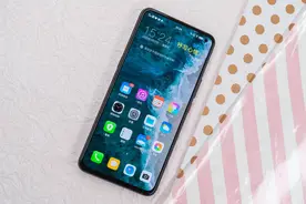 iQOO 3玩游戏躺赢？鹰眼显示增强技术让“伏地魔”无处遁形图片