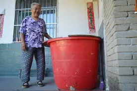 河南8旬老夫妻连生6个闺女，被村里人嘲笑“绝户头”，现过的咋样图片