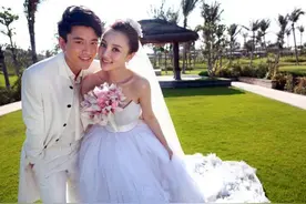 “电影世家高贵公主”李小璐的堕落史和她背后的男人们图片