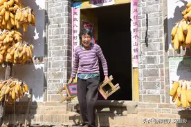 深沟里藏着“大地主”后代，祖上曾有30亩地，蒸年馍玉米面掺柿子图片