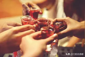 老有人问沽酒客，在泸州是不是不喝酒就没朋友？这次统一回复图片