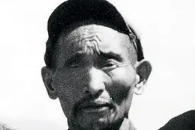他冒死助红军过大渡河，为躲避抓捕沦为奴隶，解放后中央点名找他图片