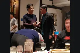 饭局上该不该端茶倒水？老江湖都懂这3个“意识”，早知早受益图片