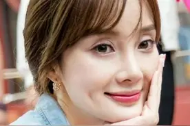 割完“双眼皮”的女人，3年后会有什么影响？整容师说出了实话图片