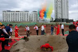 歙县居然之家开工，紫阳兰亭展厅开放图片