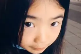 曹格10岁女儿罕曝正面近照！大双眼皮直放电，漂亮得让人不敢认图片